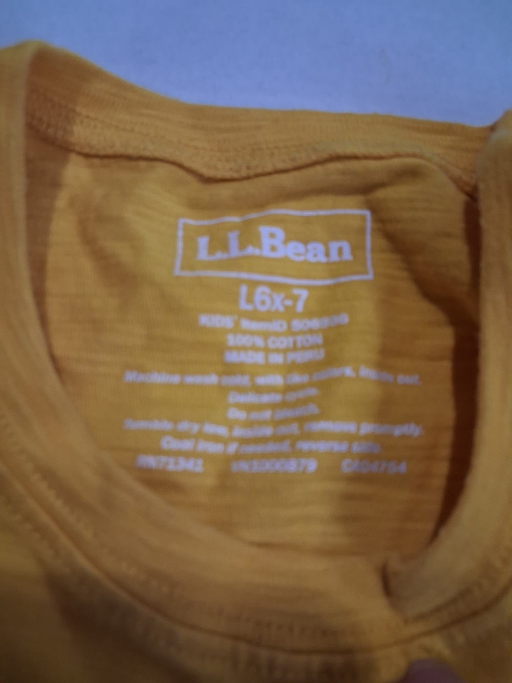 L.L. Bean Boys Yellow Short-Sleeve Logo Tee with Rainbow Graphic 6/7 - Picture 3 of 4